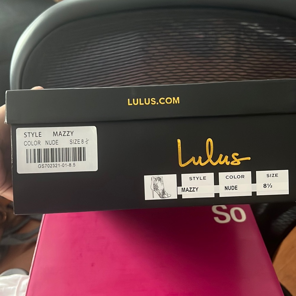 Lulus Champagne open toe boots/heel